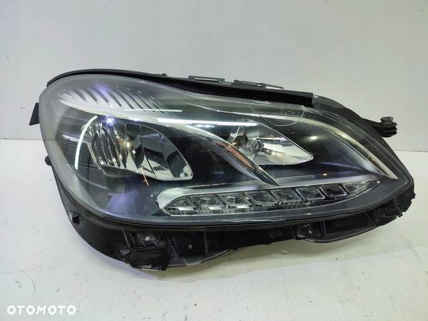 MERCEDES W212 LIFT PRAWA PRZEDNIA LAMPA ANGLIK - 1