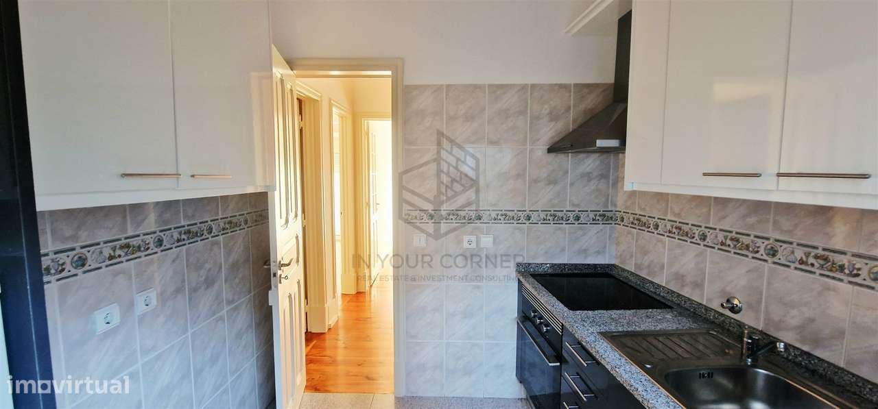 Apartamento T2 Venda em São Vicente,Lisboa-13