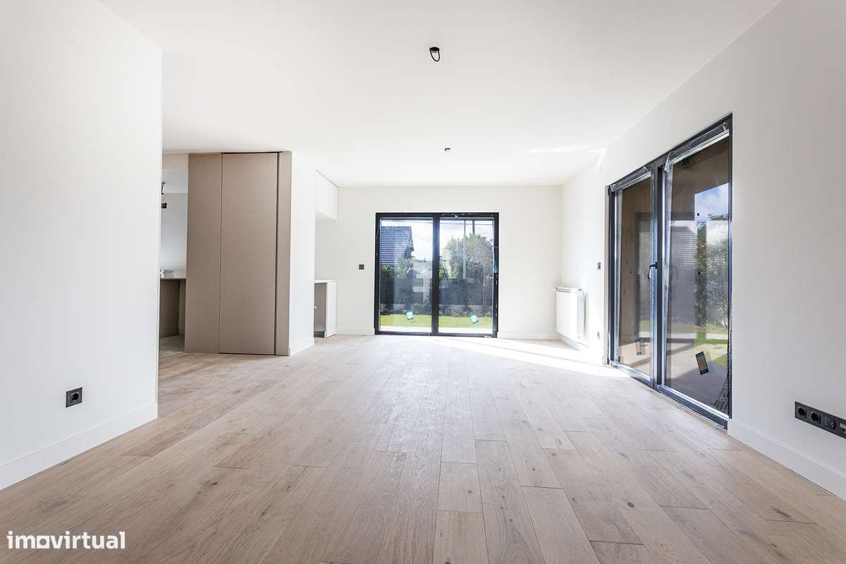 A estrear Villa T4 em Birre, Cascais-8