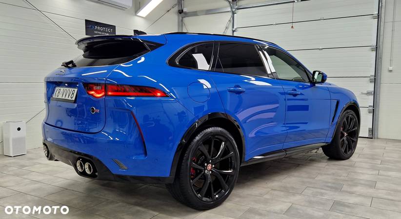 Jaguar F-Pace 5.0 V8 P550 AWD SVR - 11