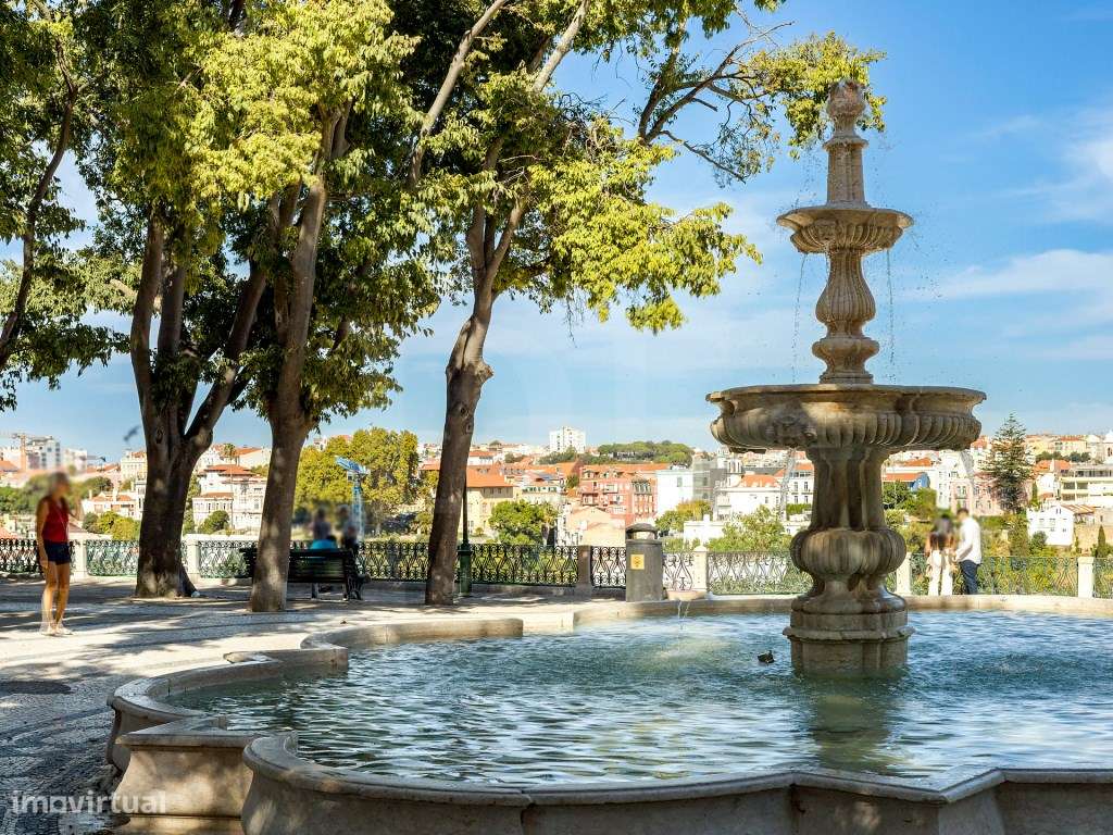 Penthouse com vistas desafogadas e espaços exteriores privados no P...-8