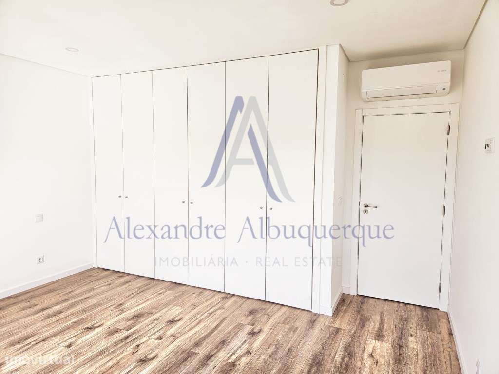 Moradia Contemporânea com Piscina na Lagoa de Albufeira-22