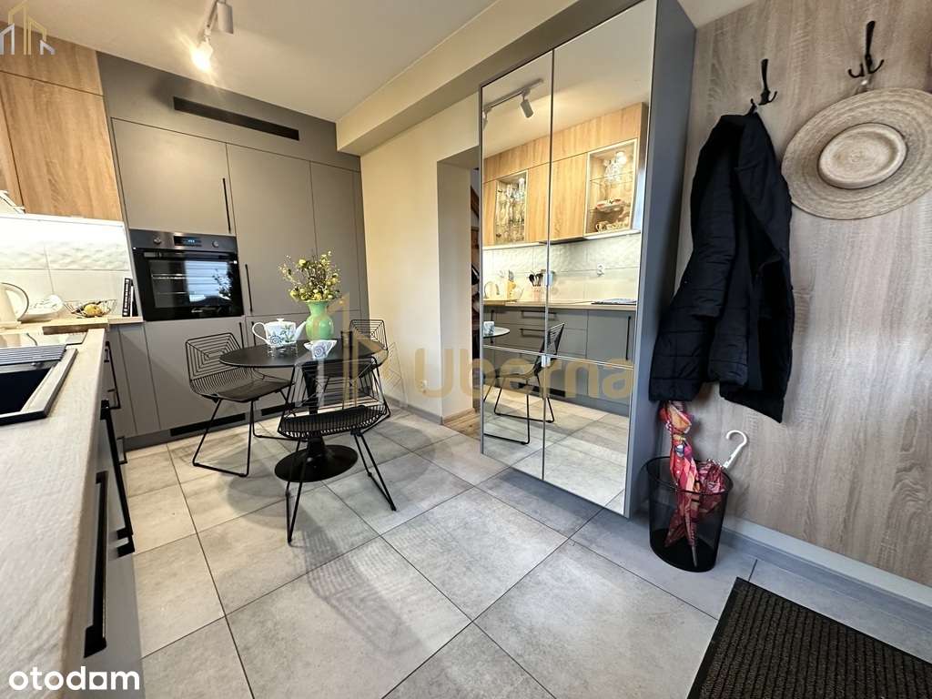 Dom i garaż nad wodą - światłowód-11