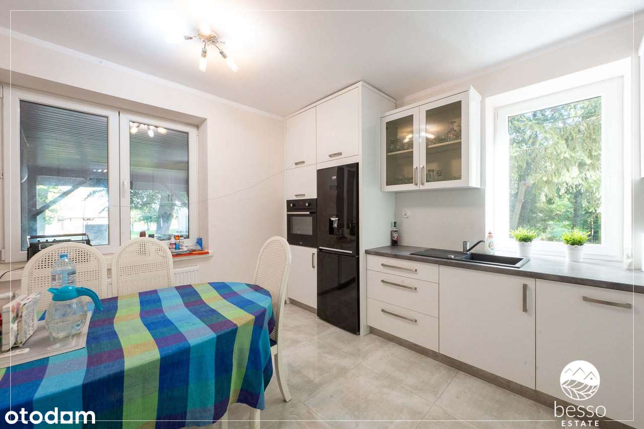 80 KM OD PAŁACU KULTURY. Posesja z bezpośrednim dostępem do rzeki.-11