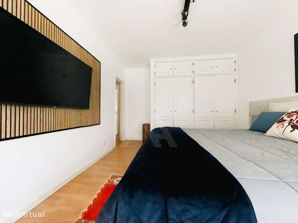 Apartamento T3 em Cascais com Garagem-23