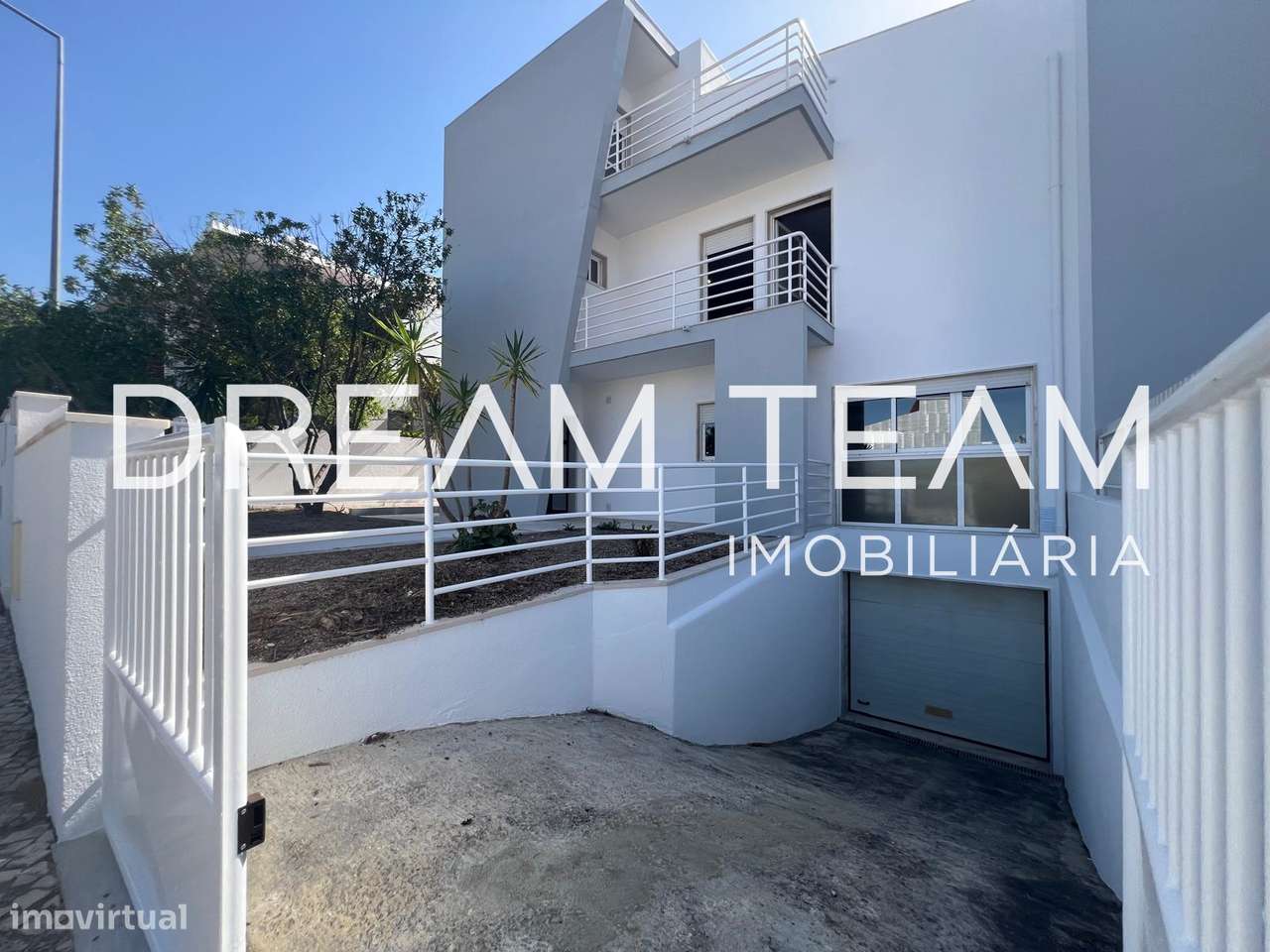 Moradia Geminada T3 Venda em Sesimbra (Castelo),Sesimbra - Grande imagem: 3/46