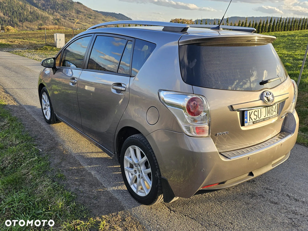 Toyota Verso 1.8 Premium MS 7os EU6 - 9