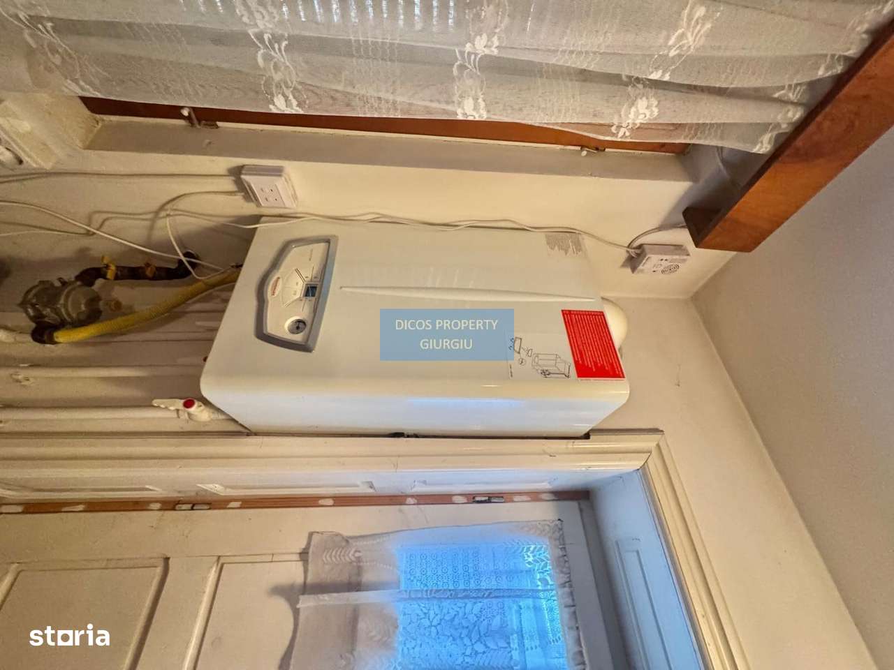 Casă de vânzare  zona Str. Gheorghe Doja, 3 camere - Imagine principală: 3/12