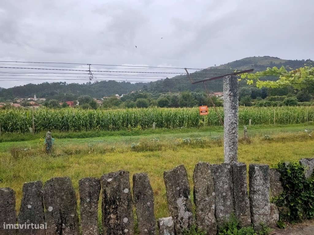 Terreno - Grande imagem: 2/7