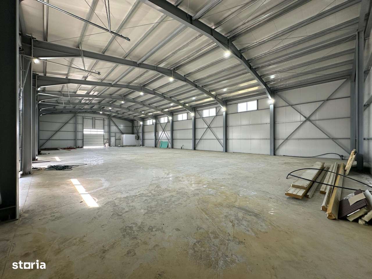 Hala/ showroom pe colt, 598mp, sos. centura Iasi - Imagine principală: 3/12