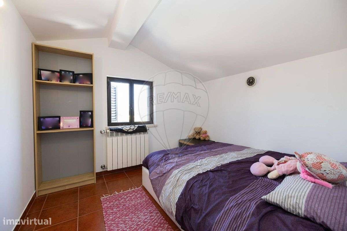 Moradia T4 para venda-7