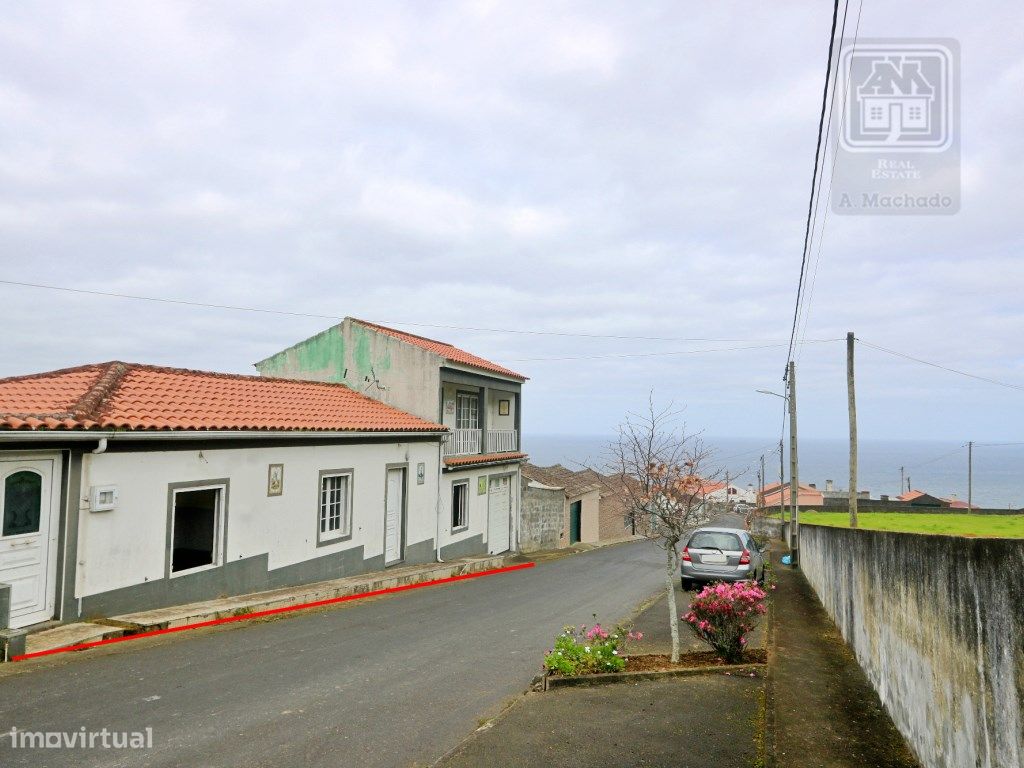 VENDA de CASA - MORADIA com vista mar...