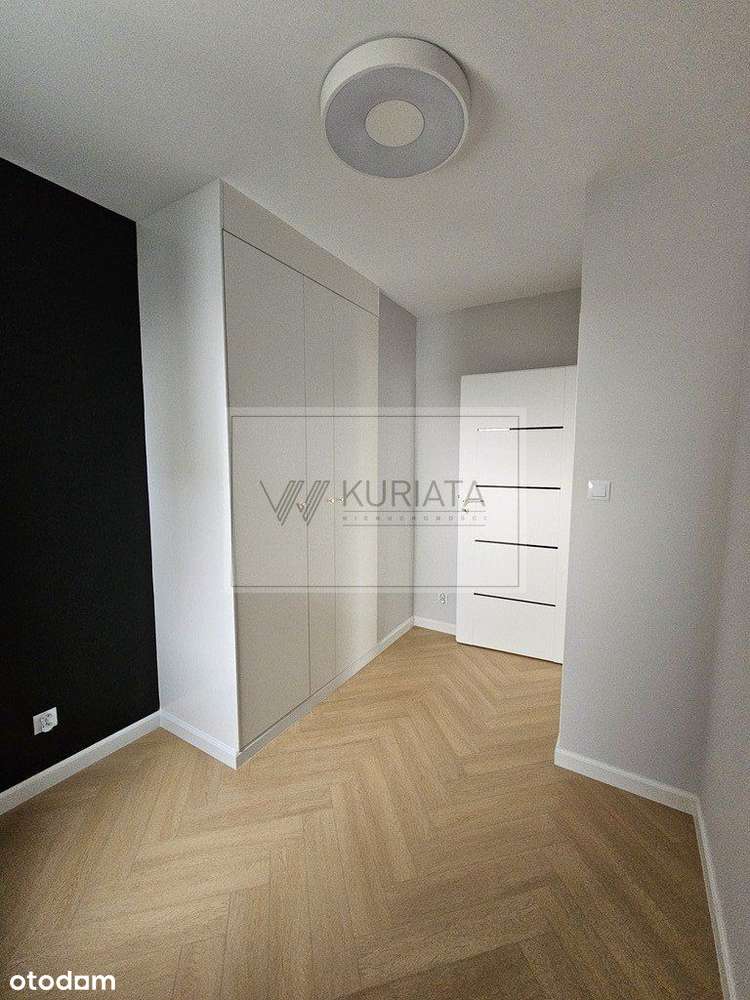 Po generalnym remoncie 3 pokoje z 2 balkonami-13