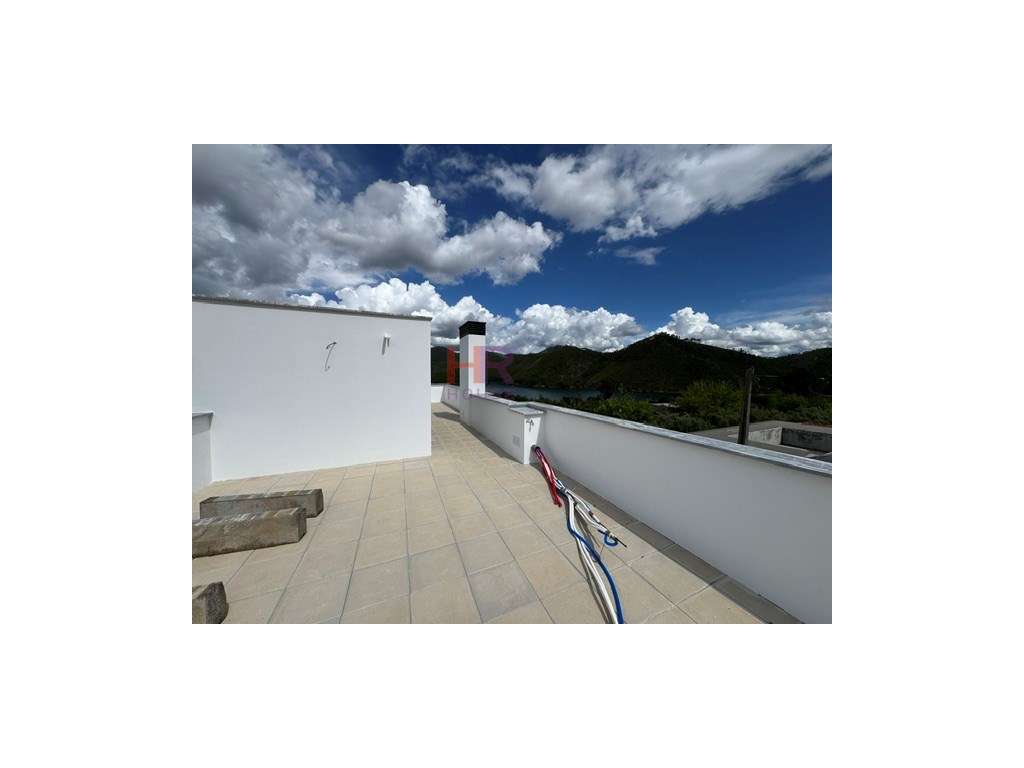 Moradia geminada nova em Águas Belas, Ferreira do Zêzere, com 3 qua...-59