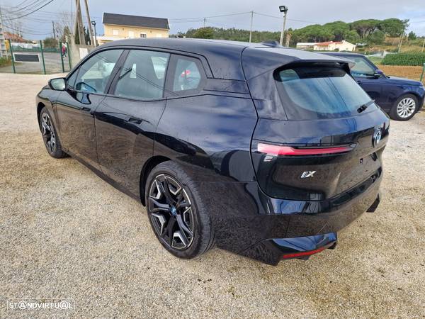 BMW iX xDrive 50 Pack Desportivo - 6