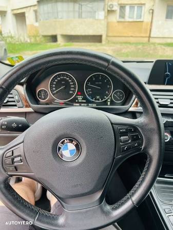 BMW Seria 3 320d Touring Aut. Efficient Dynamics Edition - 6