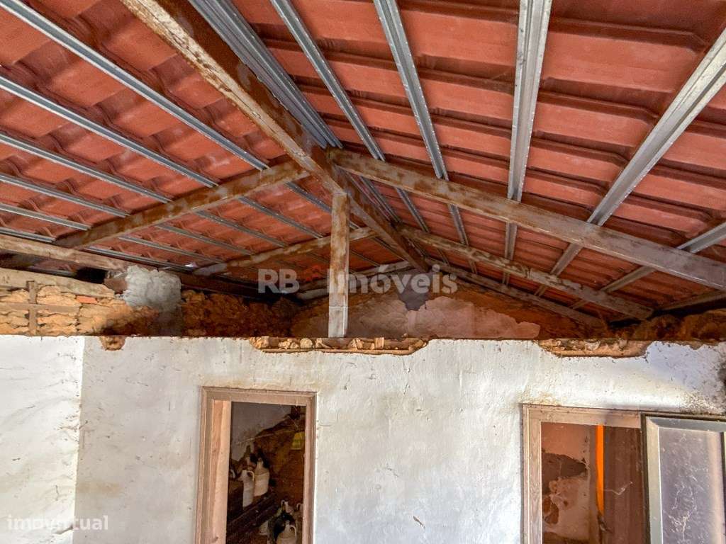 Arrecadação com Terreno e Potencial para Habitação - Roda Pequena-20