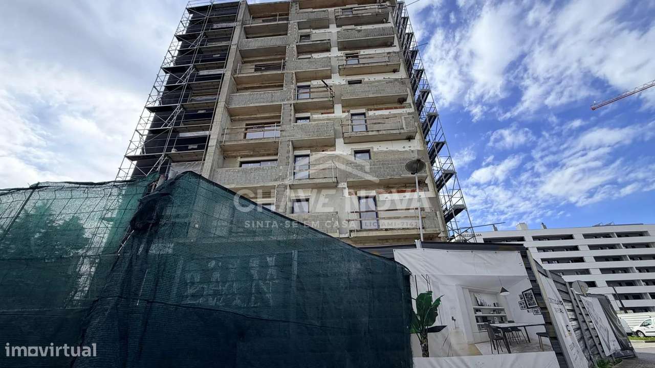 T3 Novo c/ 2 Lugares de Garagem na Maia-45