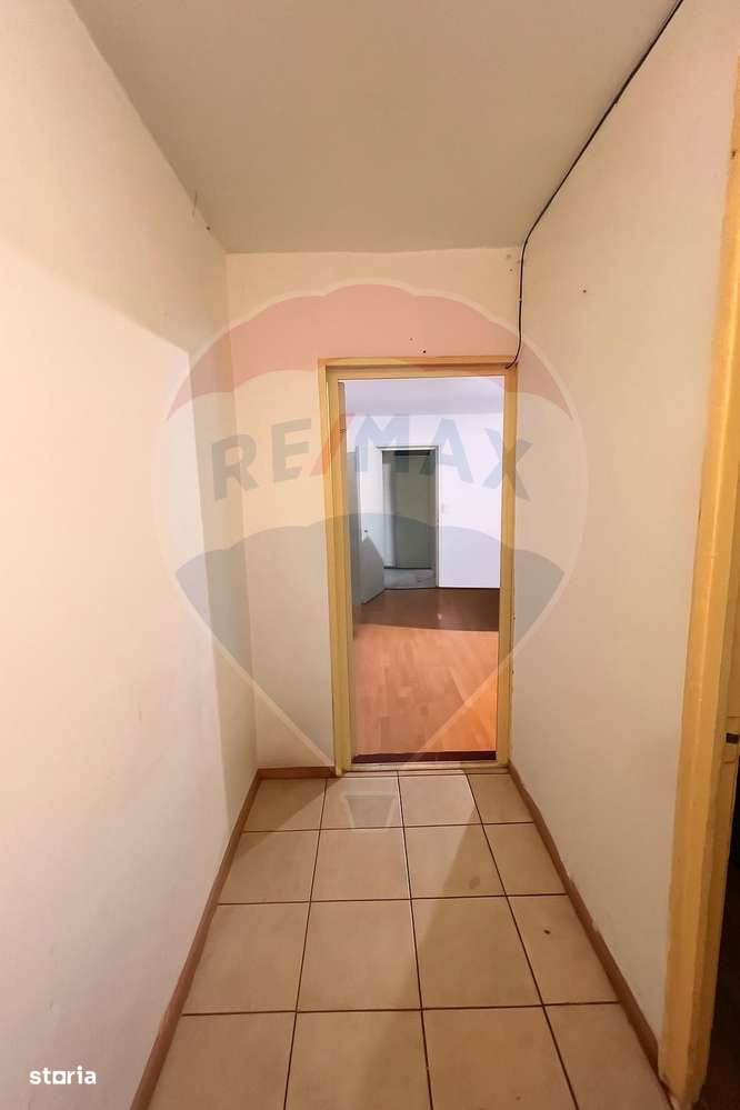 Apartament cu 2 camere de vânzare în zona Rovine - Imagine principală: 2/3