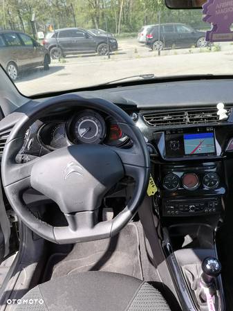 Citroën C3 1.2 PureTech Exclusive - 4