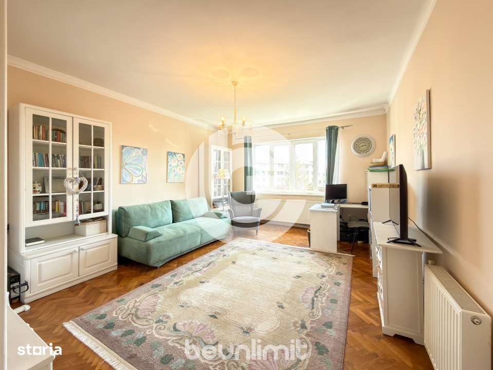 Apartament 4 camere | 133 Mp | Parcare | Zona centrala | Str. Dealului-3