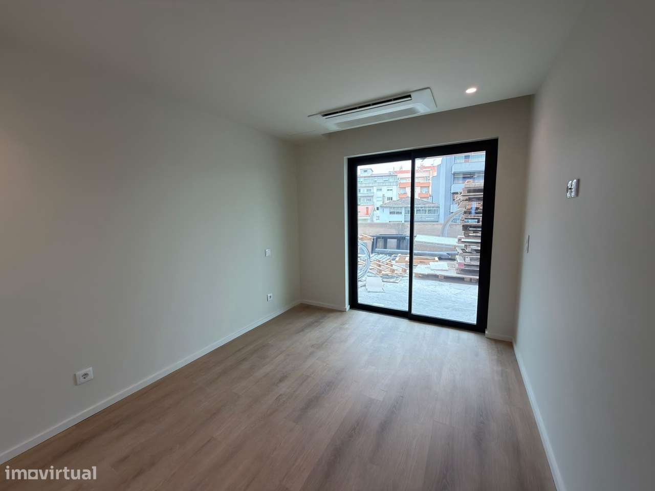 Apartamento T1 Novo- Park Square, Vila Nova de Gaia-6