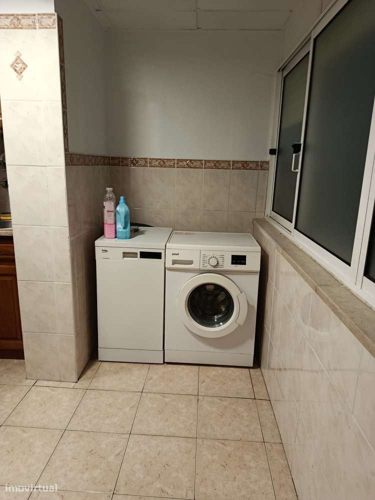 T1 junto da Praça de Chile - Grande imagem: 5/28