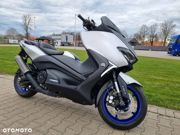 Yamaha Tmax - 2