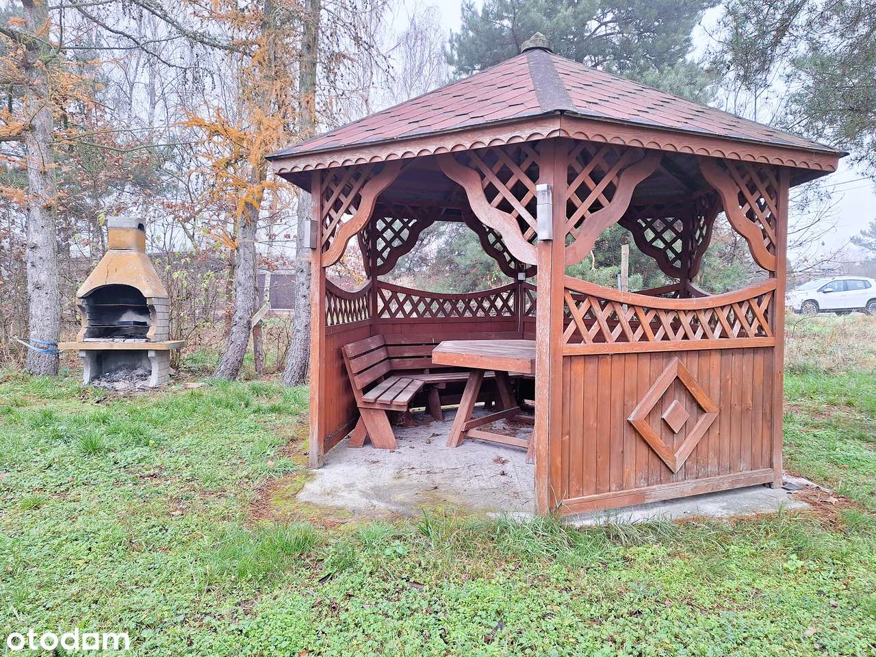 Działka z domkami letniskowymi nad jeziorem-4