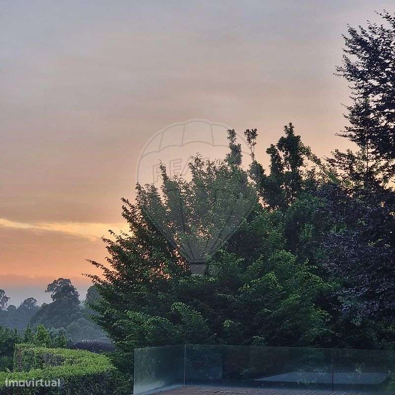 Moradia T5 para venda-40