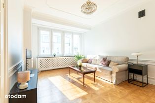 Ekskluzywny Apartament na Wynajem przy Wilczej!