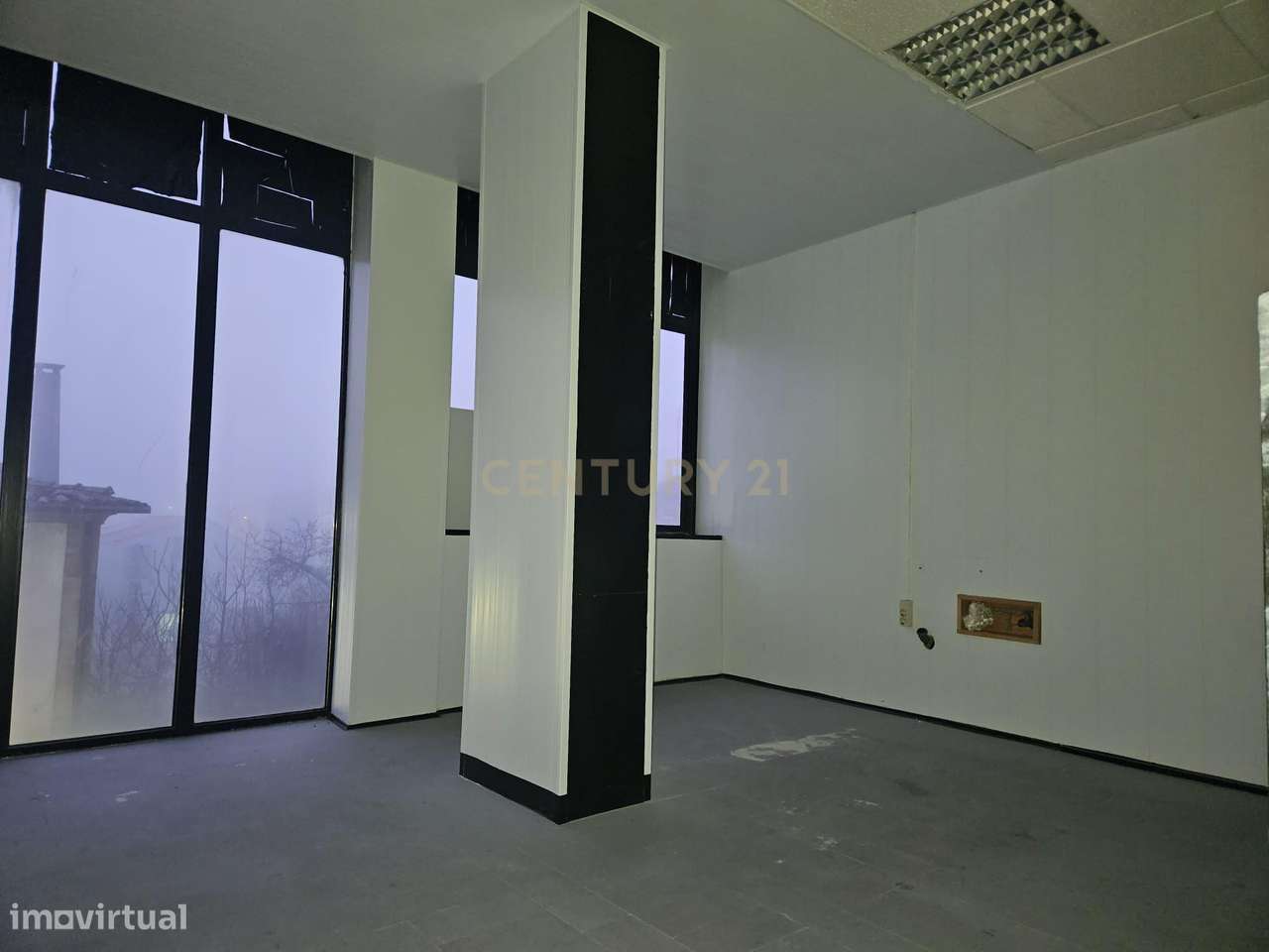 Estúdio com Vista Panorâmica no Centro da Guarda - Grande imagem: 5/9