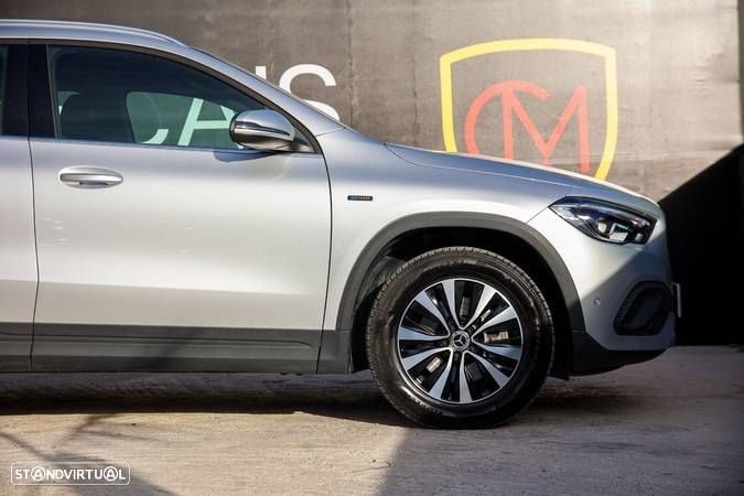 Mercedes-Benz GLA 250 - 38