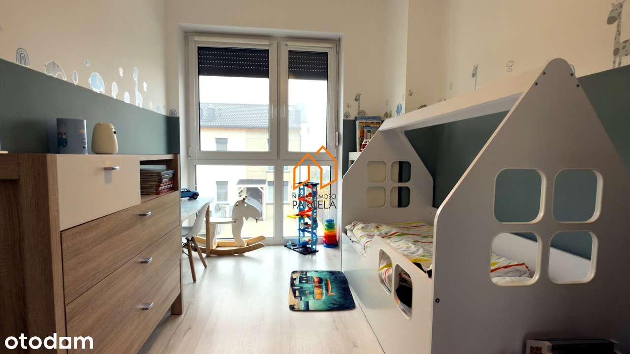 Mieszkanie dwupoziomowe z ogródkiem w Dominowie.-13