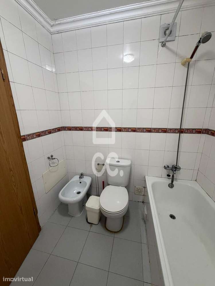 Apartamento T3 em São Sebastião de Guerreiros - Remodelação Total-17