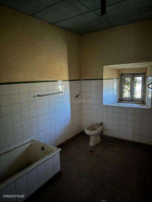 Moradia senhorial para reconstrução - Grande imagem: 4/10