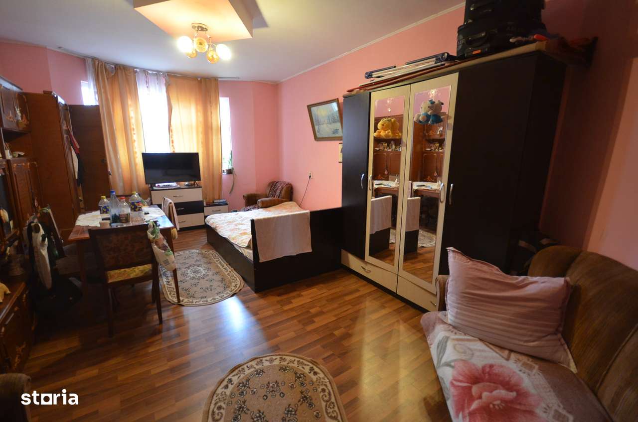 Apartament in vila - 6 camere - Calea Calarasilor - Traian - Unirii-12