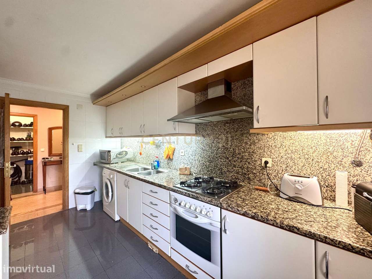 Para Arrendamento T2 com Parqueamento e Arrecadação no Conceituado Con - Grande imagem: 5/20