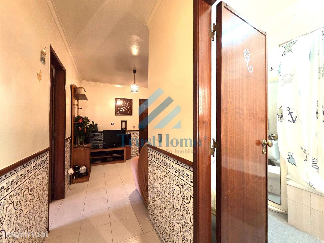 Apartamento T1+1 Mobilado com Varanda e Arrecadação em Queluz-14