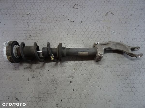 8W0413031BA amortyzator prawy 2.0 TFSI Audi A4 A5 8W F5 czesci - 1