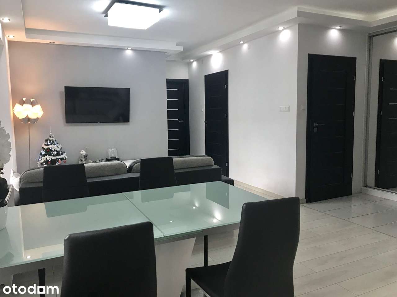 Nowoczesne 3-pokojowe mieszkanie z balkonem - Pełny obrazek: 5/8