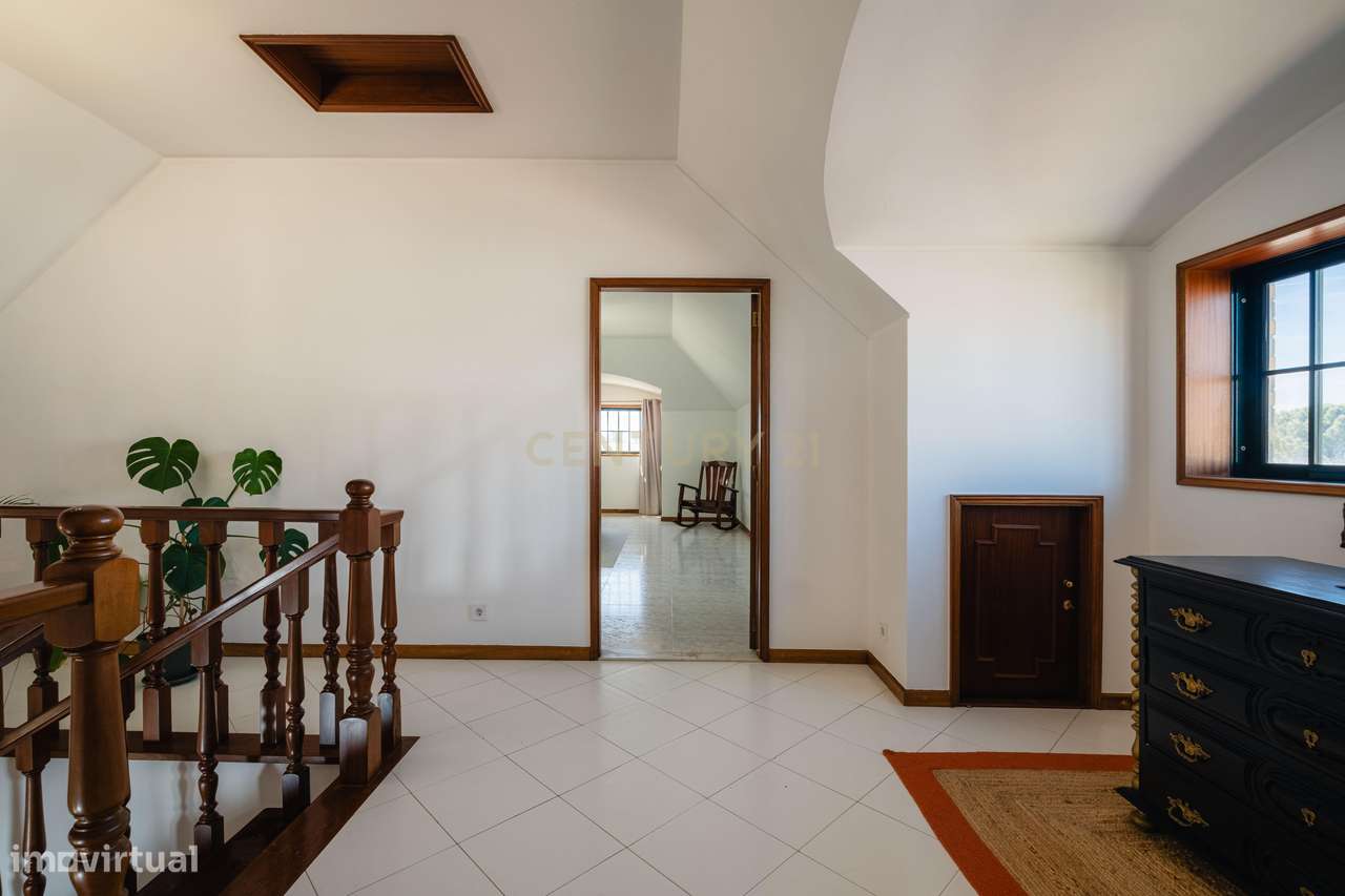 MORADIA T3 A 800M DA PRAIA DE SALGUEIROS | CANIDELO-35