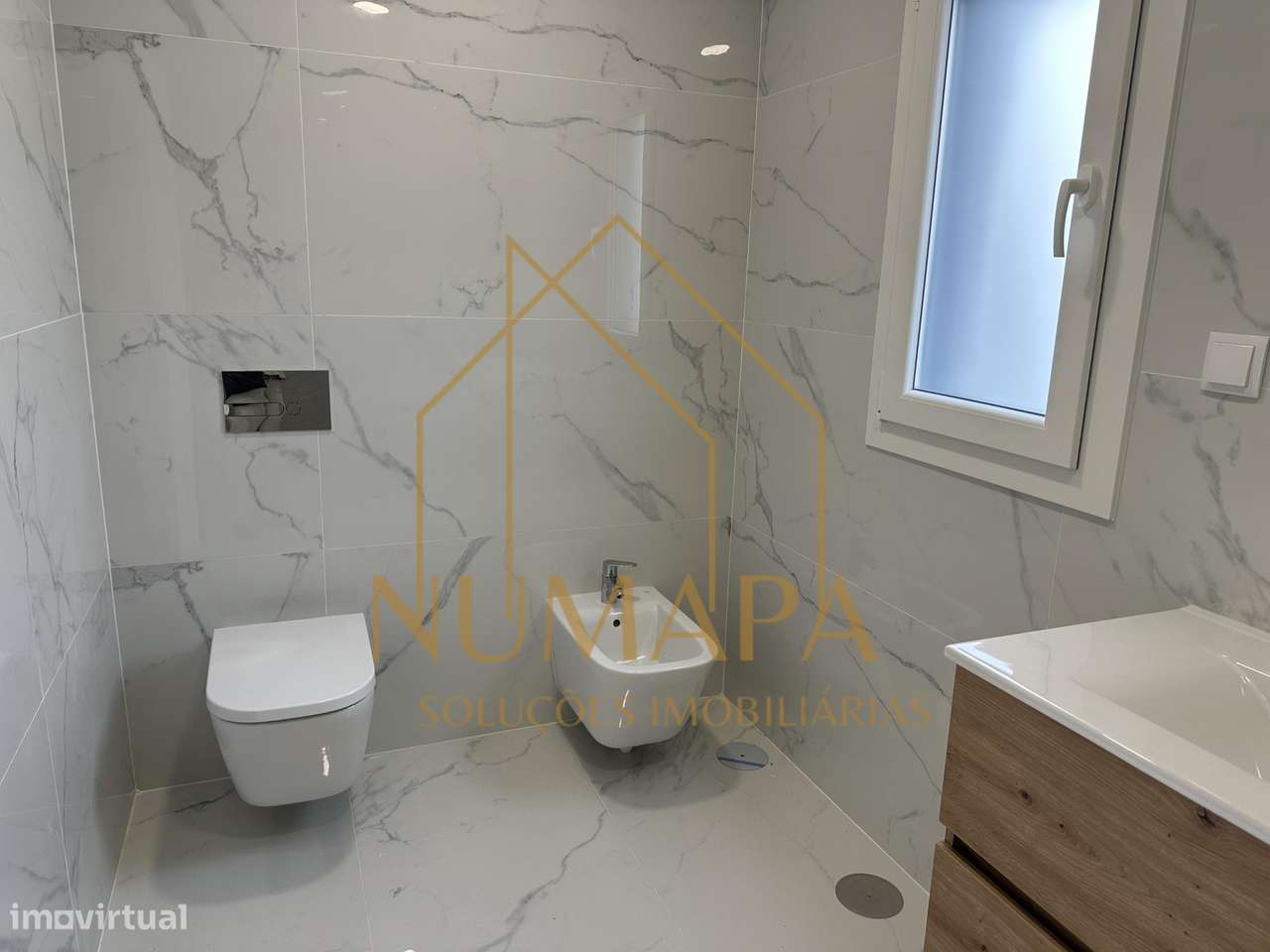 Moradia Isolada T4 em Quinta do Anjo, Palmela-11