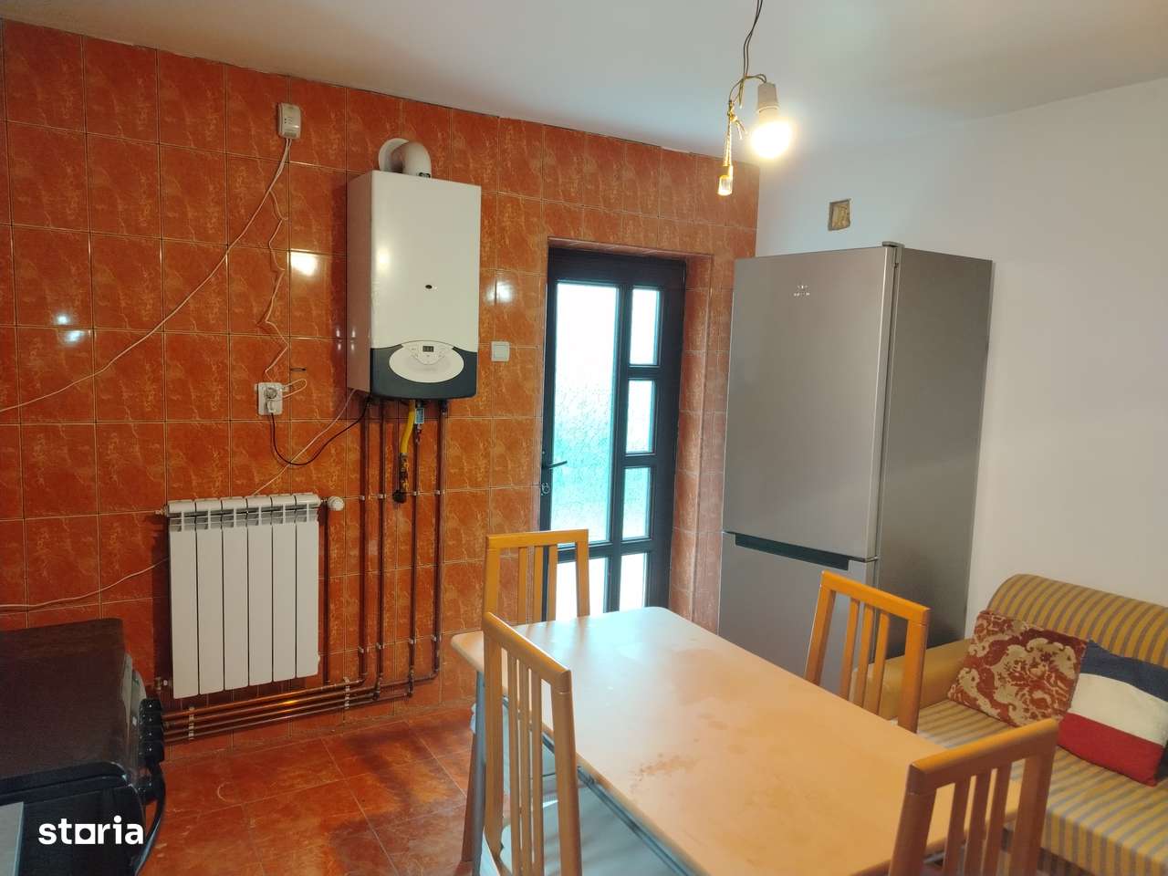 Casa D+P+M, D, 150 mp, teren 700 mp, Bratuleni, în spate la Metro-6