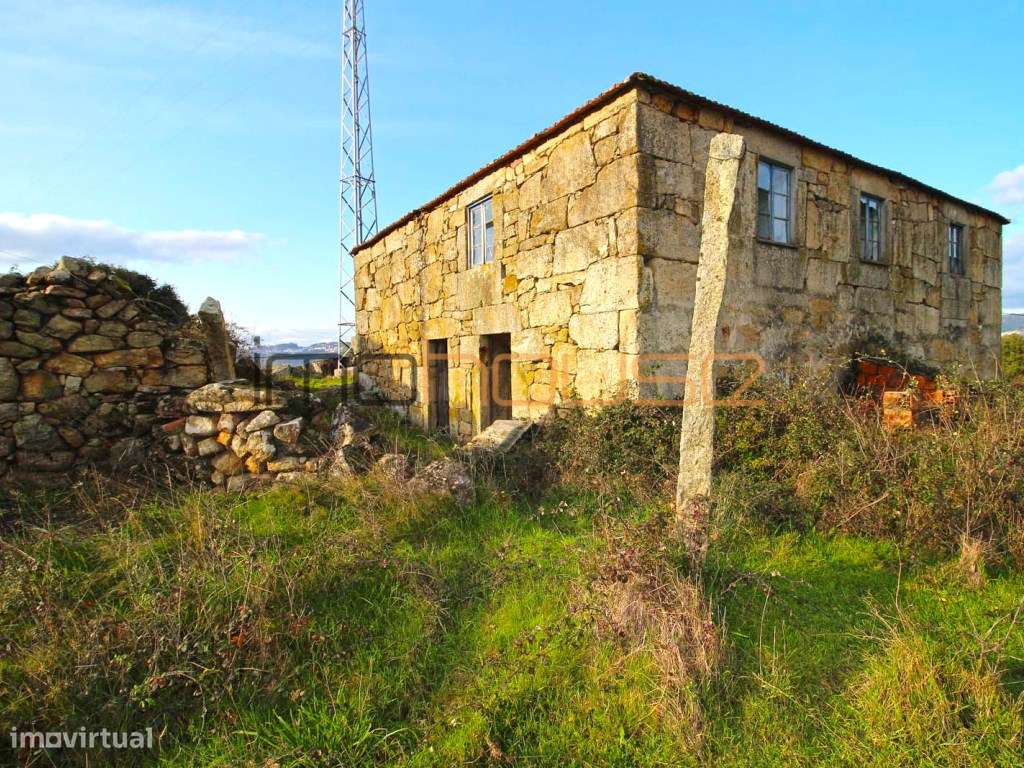 Quinta de 2ha com várias edificações - Terreno Plano - Grande imagem: 5/23