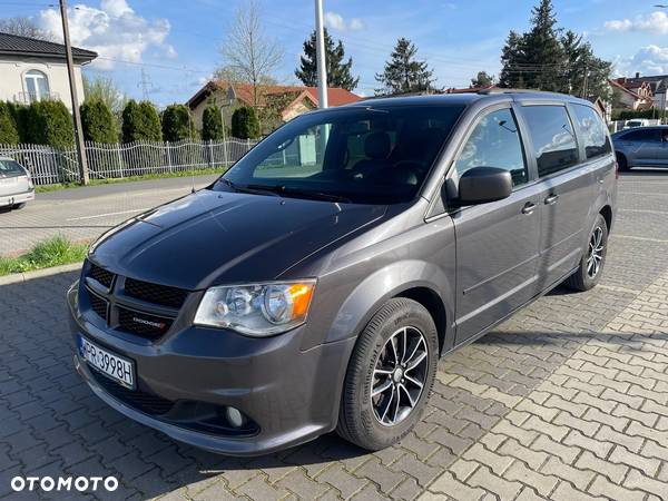 Dodge Grand Caravan - 1