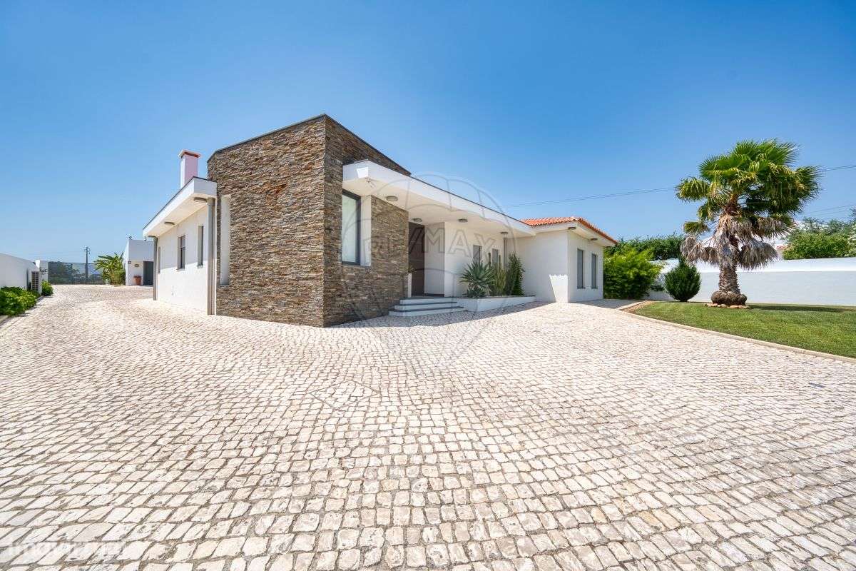 Moradia T5 para venda - Grande imagem: 4/50