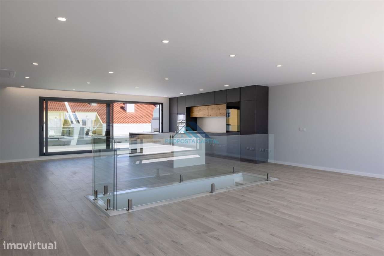 Apartamento T3 Duplex - Grande imagem: 2/32