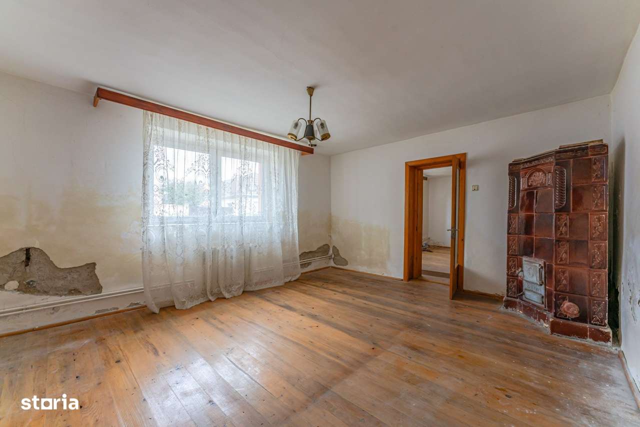 Casă individuală de renovare în Bod, Brașov-7