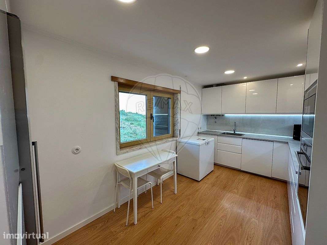 Apartamento T2 para arrendamento - Grande imagem: 5/13